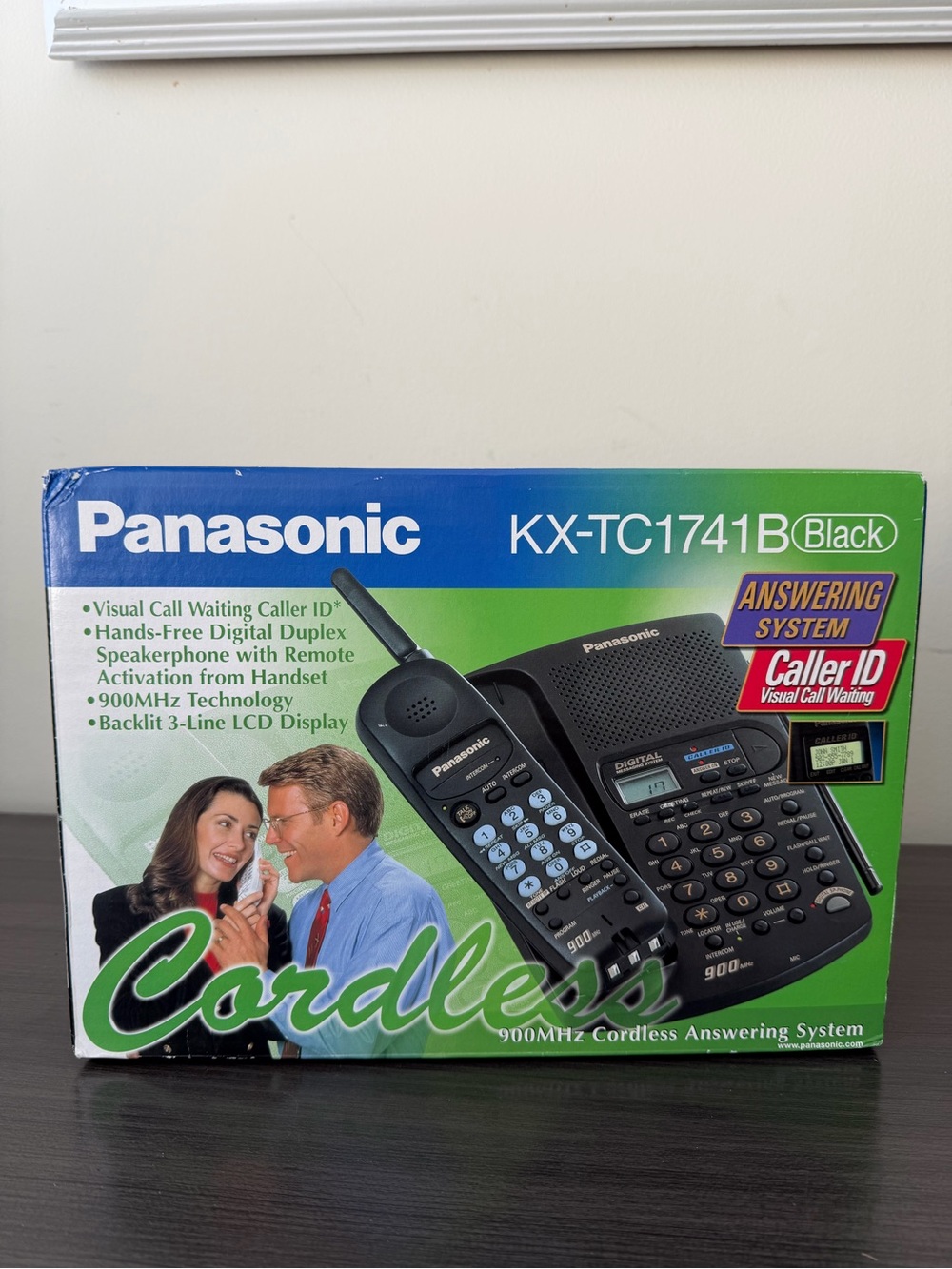 Panasonic KX-TC1741B 900MHz Cordless Phone Answering System Caller ID New